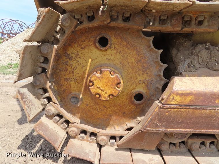 image for item DD6192 1979 Caterpillar D3 dozer