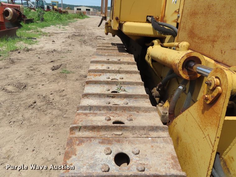 image for item DD6192 1979 Caterpillar D3 dozer