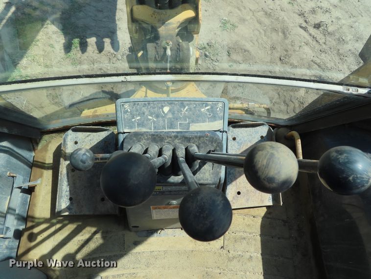 image for item DD6194 1996 Case 580 Super L backhoe