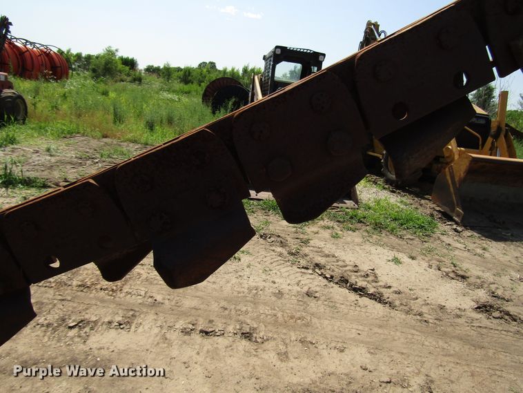 image for item DD6196 1982 Ditch Witch 6510DD trencher