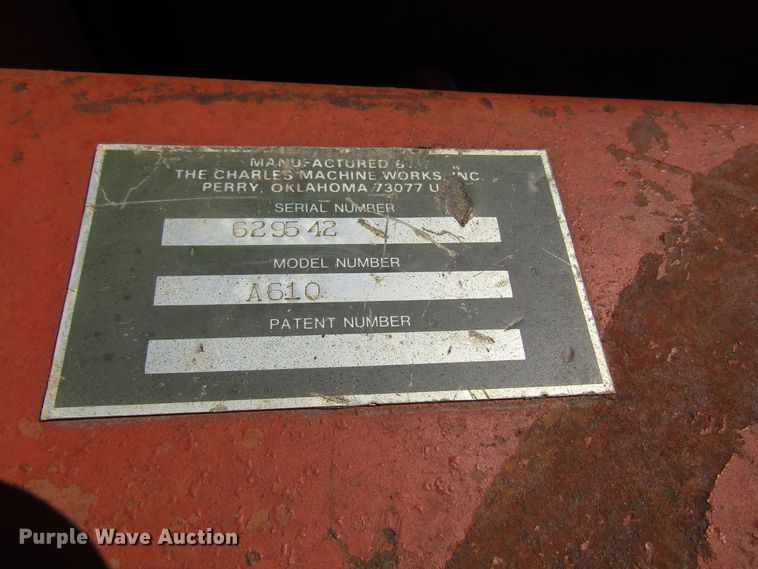 image for item DD6196 1982 Ditch Witch 6510DD trencher