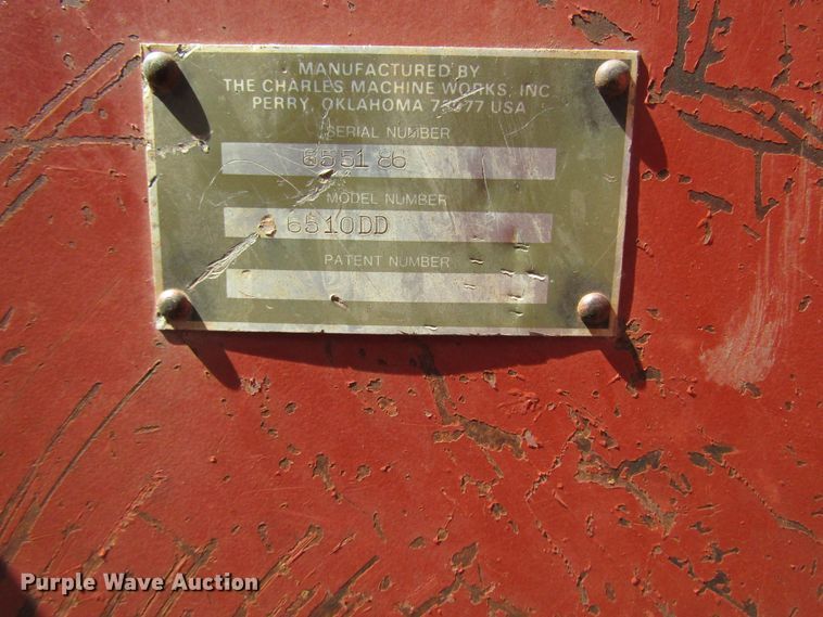 image for item DD6196 1982 Ditch Witch 6510DD trencher