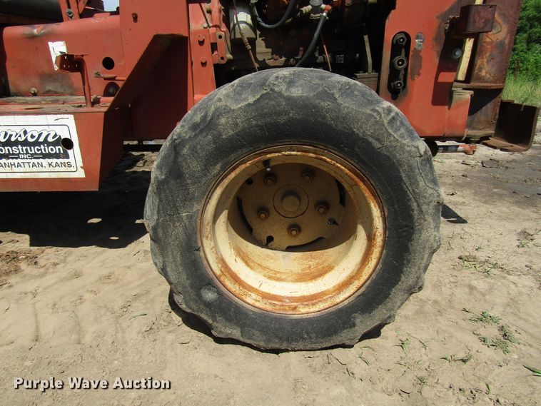 image for item DD6197 1978 Ditch Witch R40 trencher
