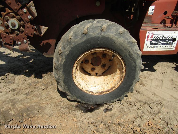 image for item DD6197 1978 Ditch Witch R40 trencher