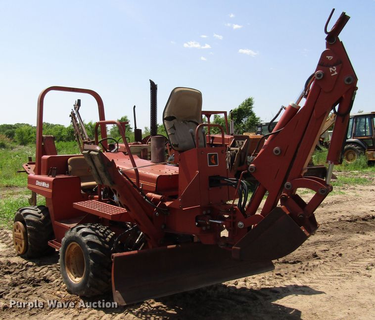 image for item DD6198 1981 Ditch Witch 4010DD cable plow
