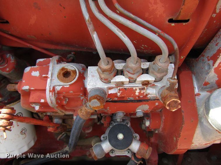 image for item DD6198 1981 Ditch Witch 4010DD cable plow