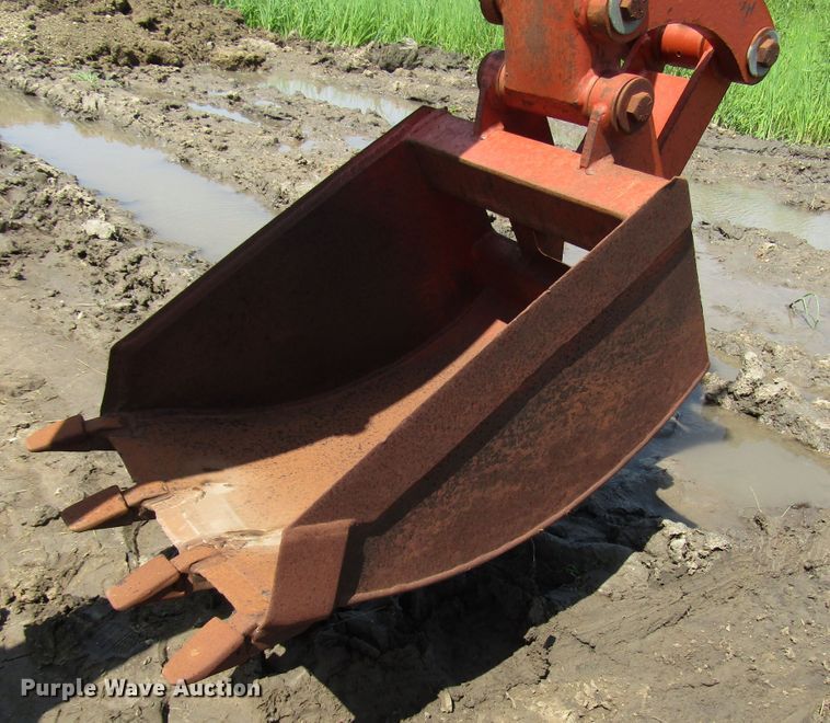 image for item DD6198 1981 Ditch Witch 4010DD cable plow