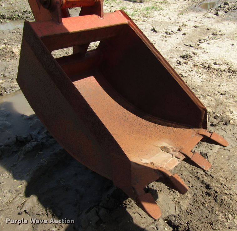 image for item DD6198 1981 Ditch Witch 4010DD cable plow