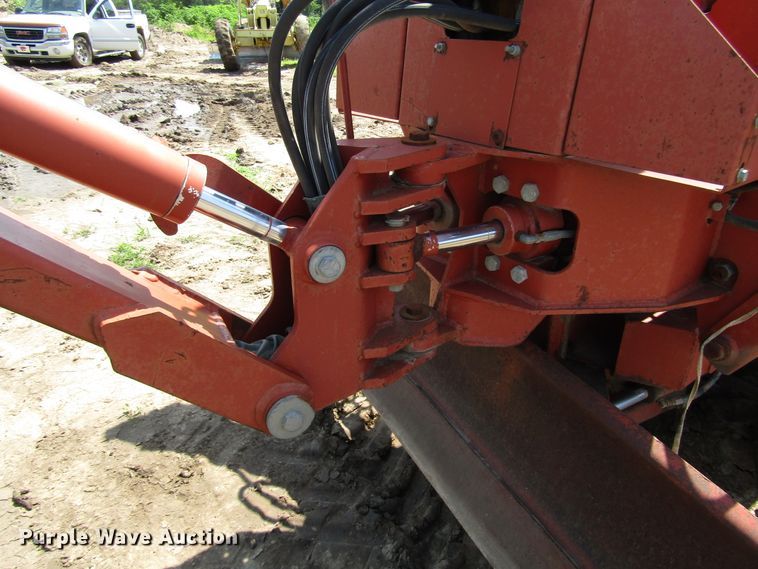 image for item DD6198 1981 Ditch Witch 4010DD cable plow