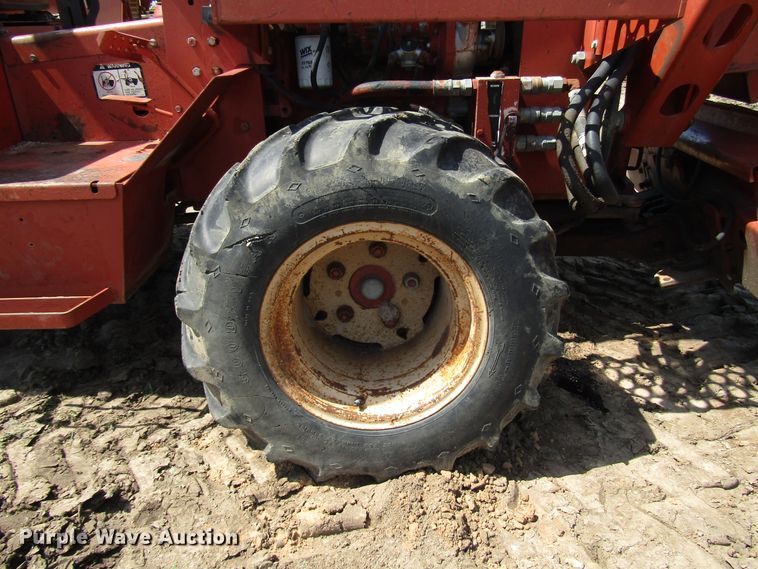 image for item DD6198 1981 Ditch Witch 4010DD cable plow