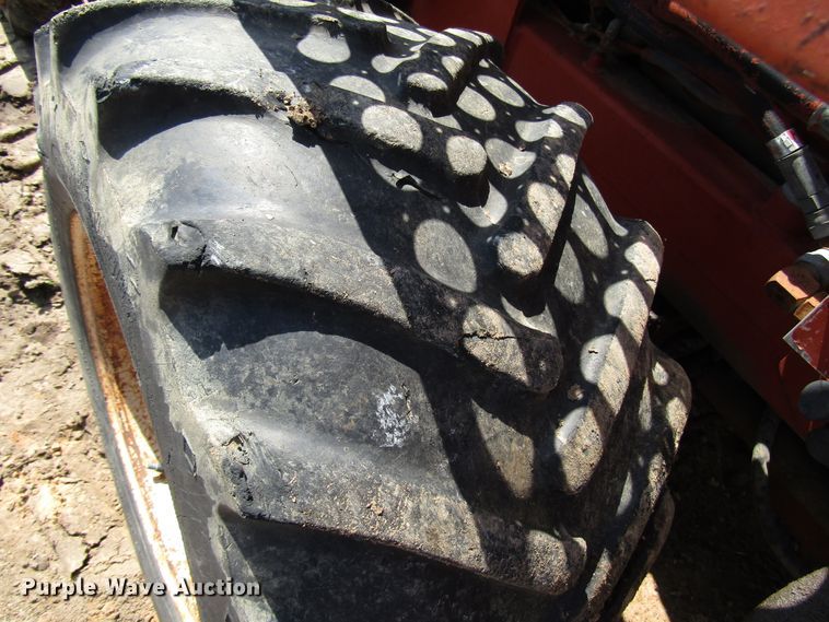 image for item DD6198 1981 Ditch Witch 4010DD cable plow