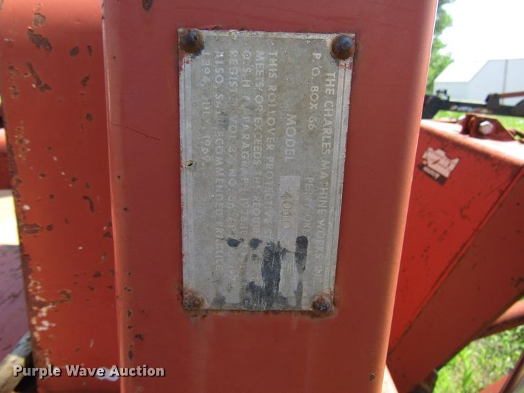 image for item DD6198 1981 Ditch Witch 4010DD cable plow