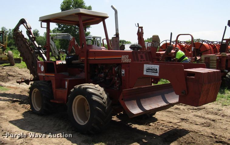 image for item DD6199 1998 Ditch Witch 8020 Turbo trencher