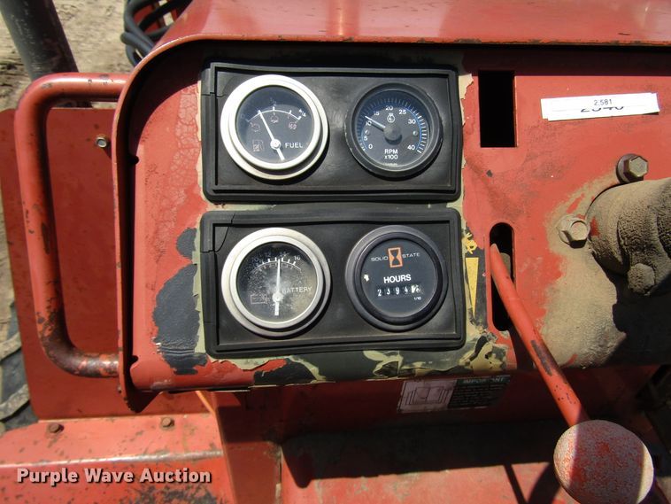 image for item DD6200 1996 Ditch Witch 4500DD trencher