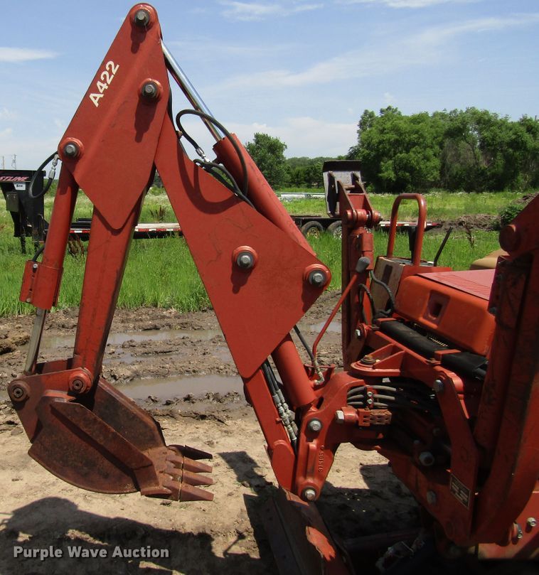 image for item DD6200 1996 Ditch Witch 4500DD trencher