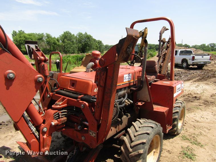 image for item DD6200 1996 Ditch Witch 4500DD trencher