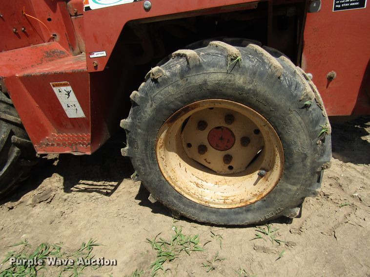image for item DD6200 1996 Ditch Witch 4500DD trencher