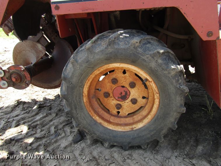 image for item DD6200 1996 Ditch Witch 4500DD trencher