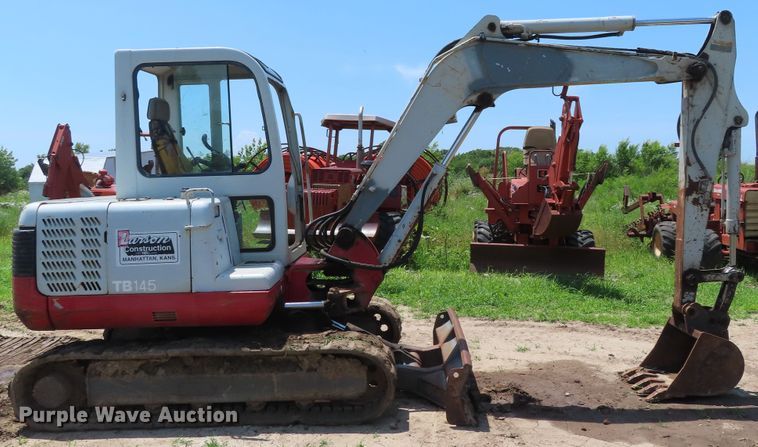 image for item DD6201 2000 Takeuchi TB145 mini excavator