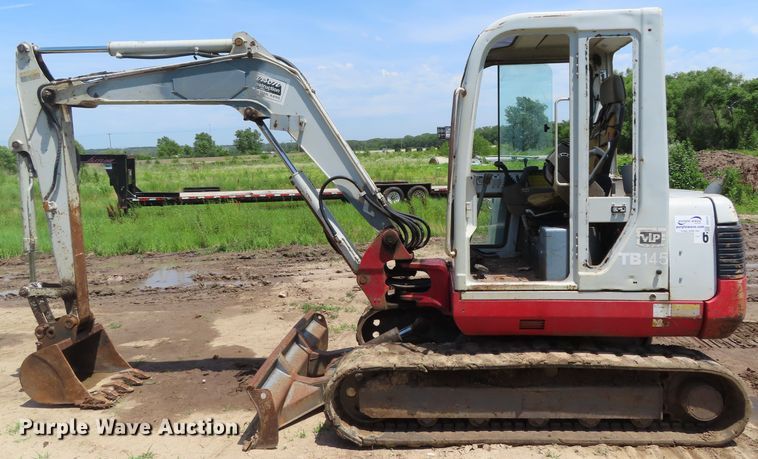 image for item DD6201 2000 Takeuchi TB145 mini excavator
