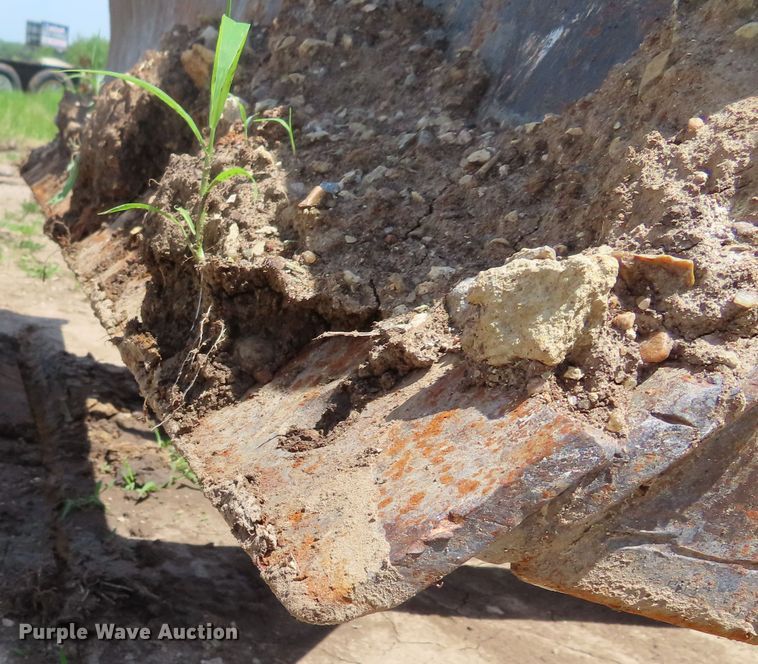 image for item DD6201 2000 Takeuchi TB145 mini excavator