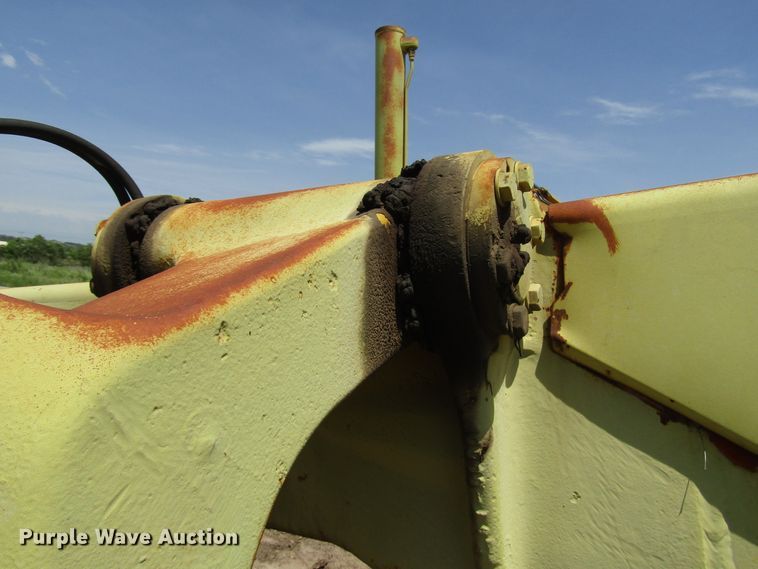 image for item DD6202 John Deere 670A motor grader