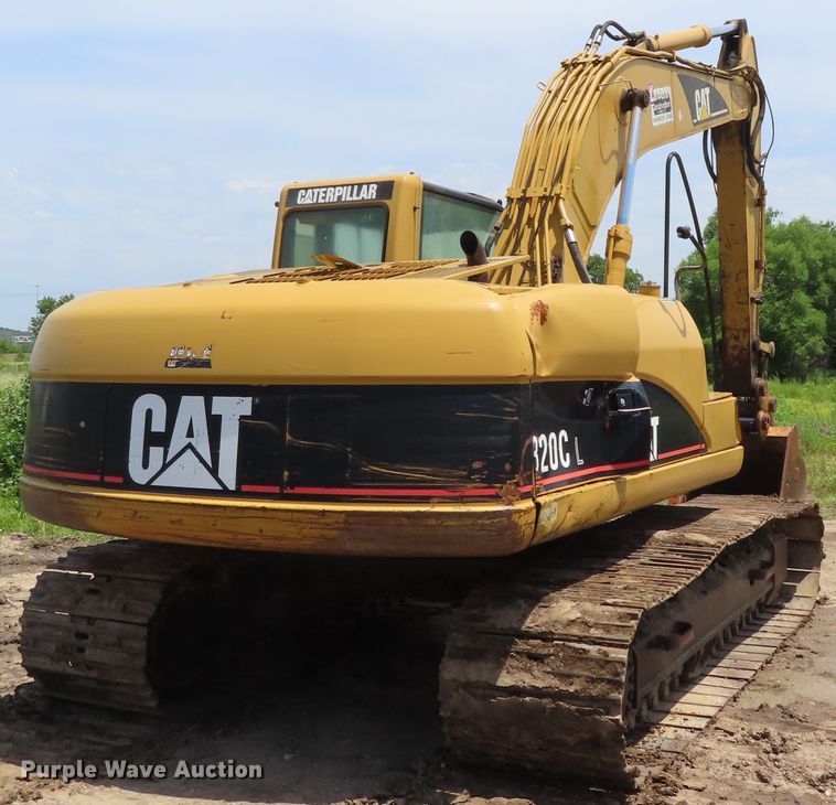 image for item DD6203 2001 Caterpillar 320C L excavator