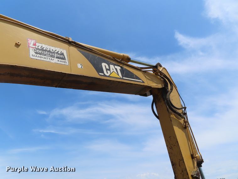 image for item DD6203 2001 Caterpillar 320C L excavator