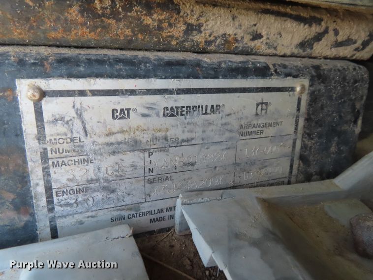 image for item DD6203 2001 Caterpillar 320C L excavator