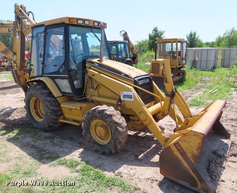 image for item DD6205 2000 Caterpillar 426C backhoe