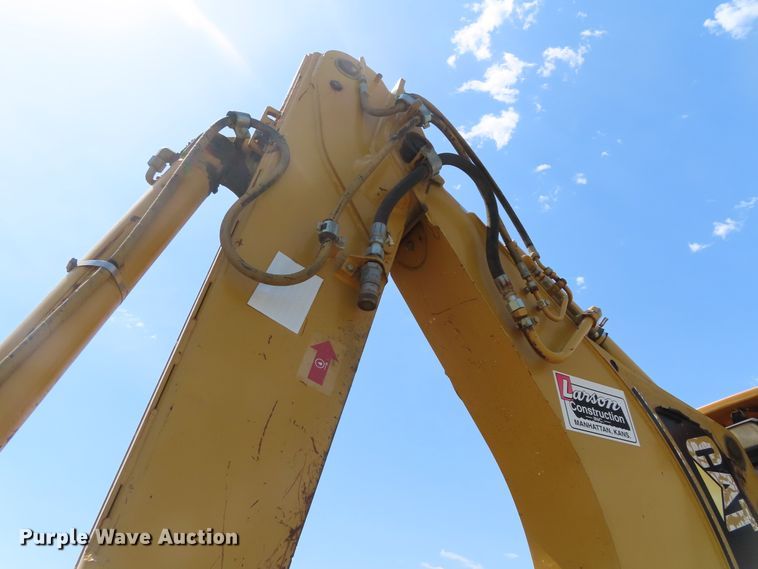image for item DD6205 2000 Caterpillar 426C backhoe
