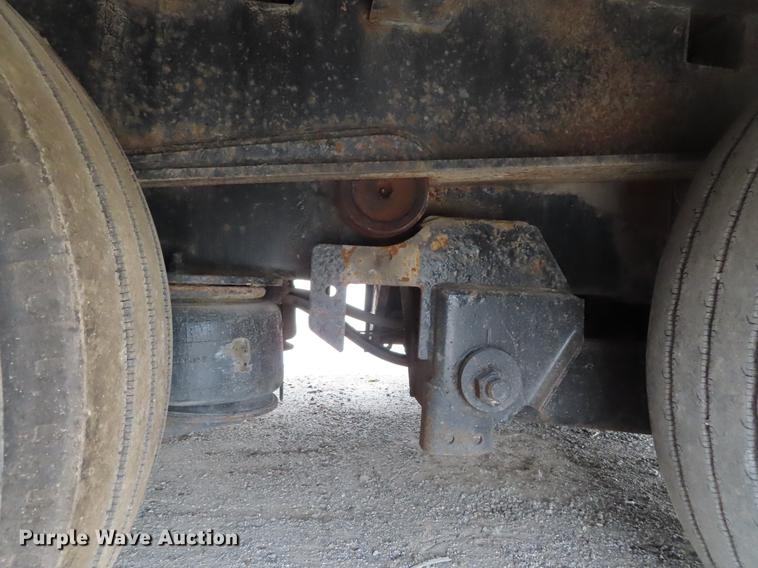 image for item DD6207 2002 Landoll 660C tilt deck equipment trailer