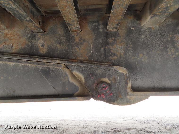 image for item DD6207 2002 Landoll 660C tilt deck equipment trailer