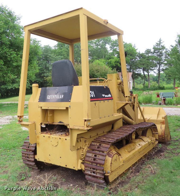 image for item DD6212 1976 Caterpillar 931 track loader