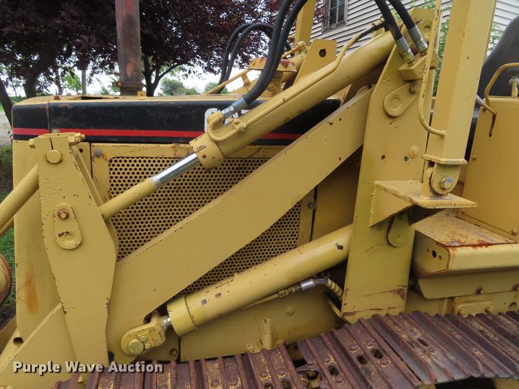 image for item DD6212 1976 Caterpillar 931 track loader