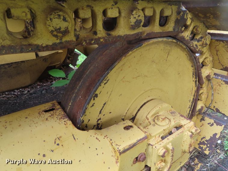 image for item DD6212 1976 Caterpillar 931 track loader