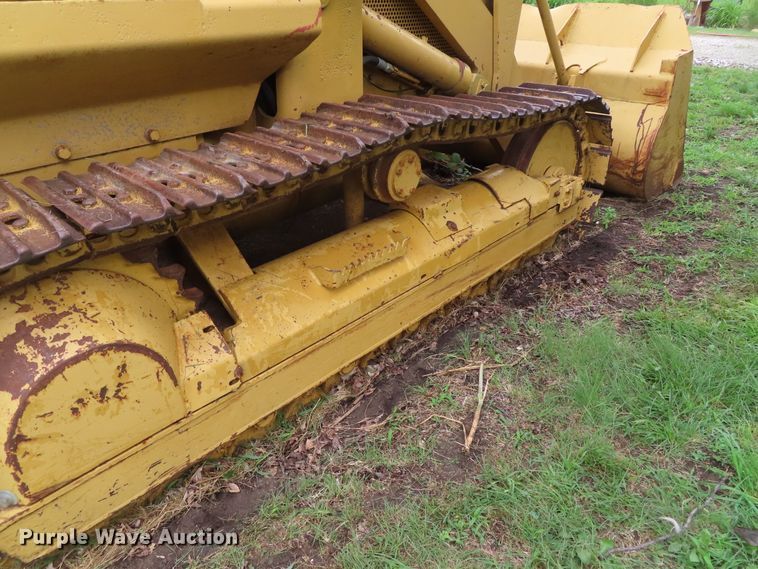 image for item DD6212 1976 Caterpillar 931 track loader