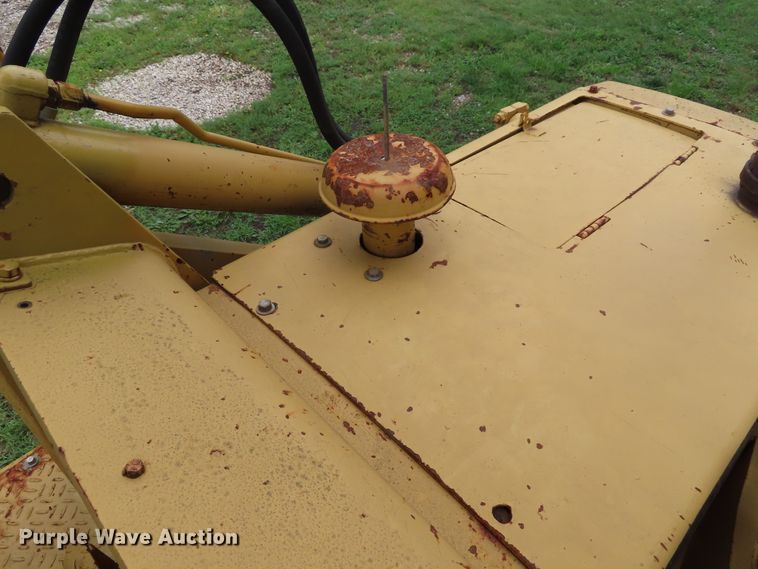 image for item DD6212 1976 Caterpillar 931 track loader