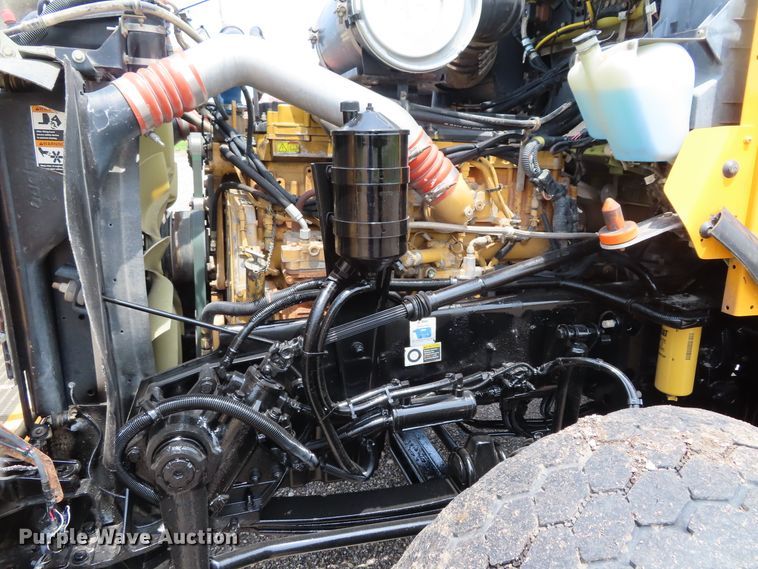 image for item DD6229 2006 Kenworth T800 dump truck