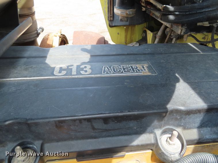 image for item DD6229 2006 Kenworth T800 dump truck