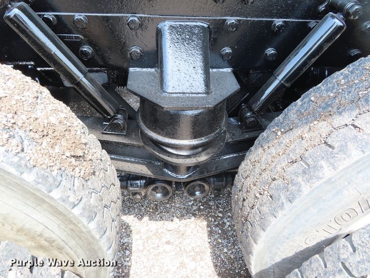 image for item DD6229 2006 Kenworth T800 dump truck