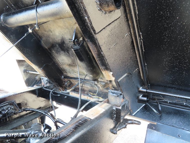 image for item DD6229 2006 Kenworth T800 dump truck