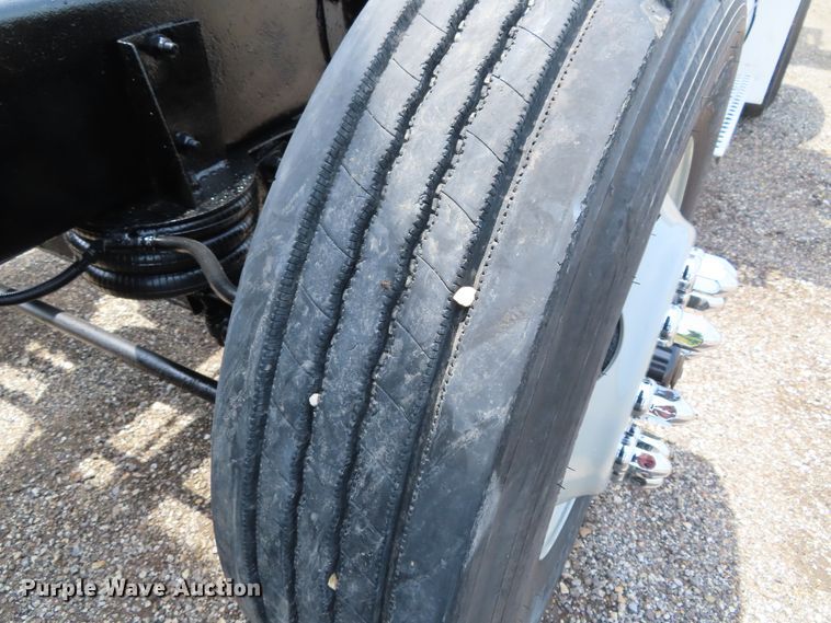 image for item DD6229 2006 Kenworth T800 dump truck