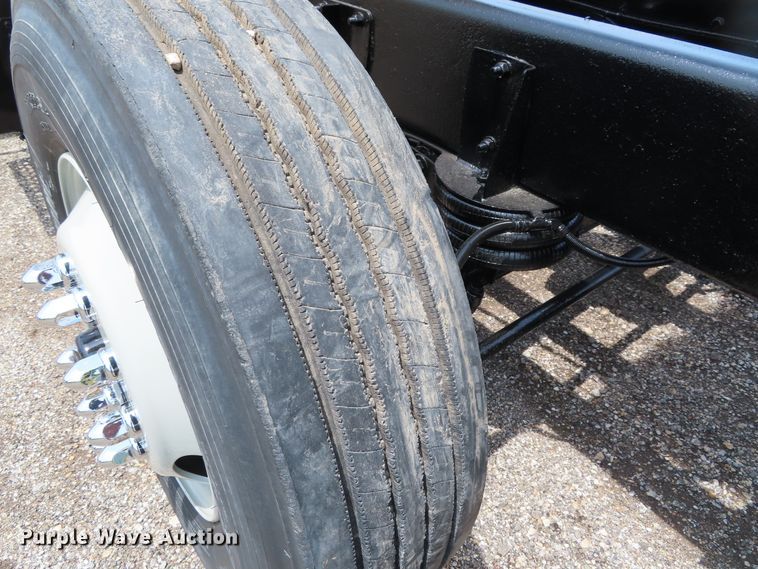 image for item DD6229 2006 Kenworth T800 dump truck