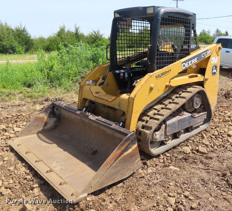 image for item DD6245 2009 John Deere CT315 skid steer