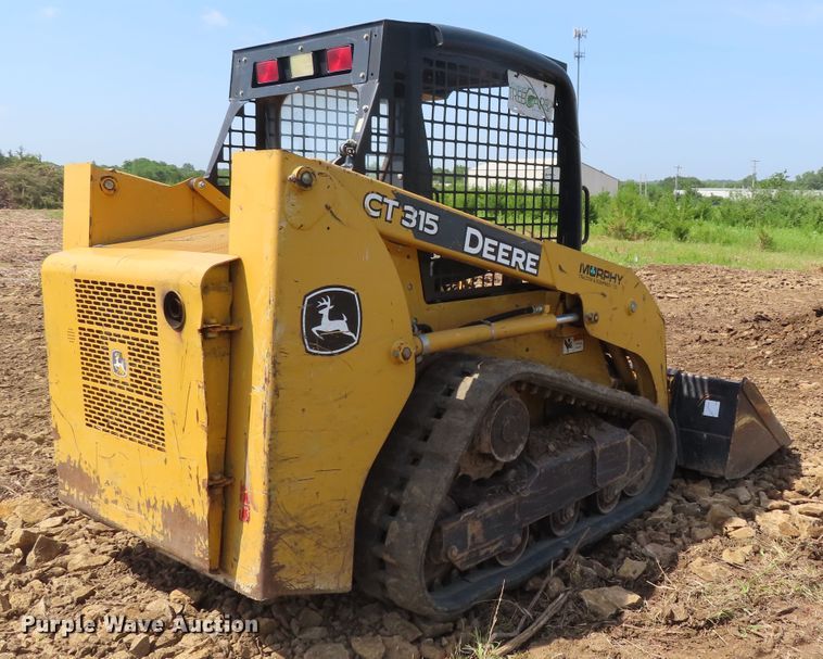 image for item DD6245 2009 John Deere CT315 skid steer