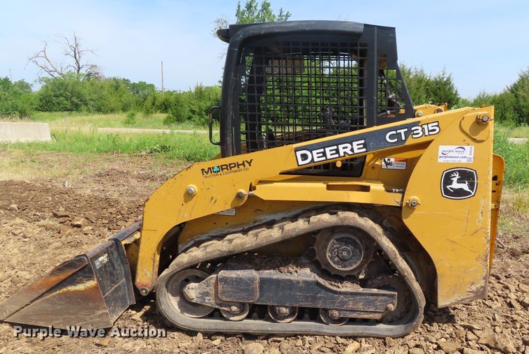 image for item DD6245 2009 John Deere CT315 skid steer