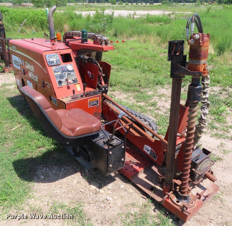 image for item DD6247 2004 Ditch Witch JT520 directional boring unit