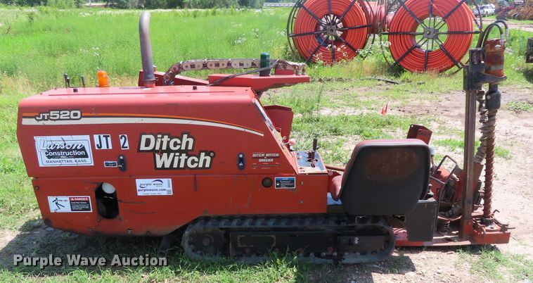 image for item DD6247 2004 Ditch Witch JT520 directional boring unit