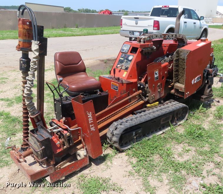 image for item DD6247 2004 Ditch Witch JT520 directional boring unit